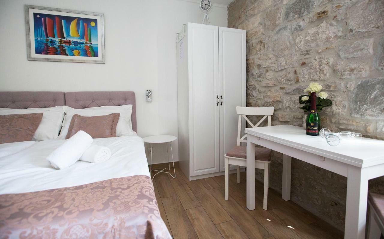 Guest House Paradise Split Exterior foto